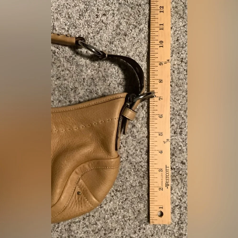 Coach Y2K Vintage Leather & silver grommet/stud Mini bag. #D0793-F10931 EUC! - Picture 3 of 8